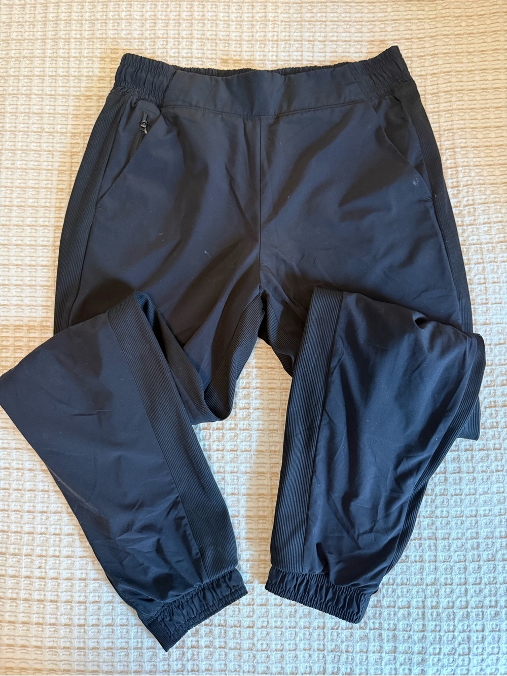 Athleta Black Brooklyn Lined Joggers with Gray Interior